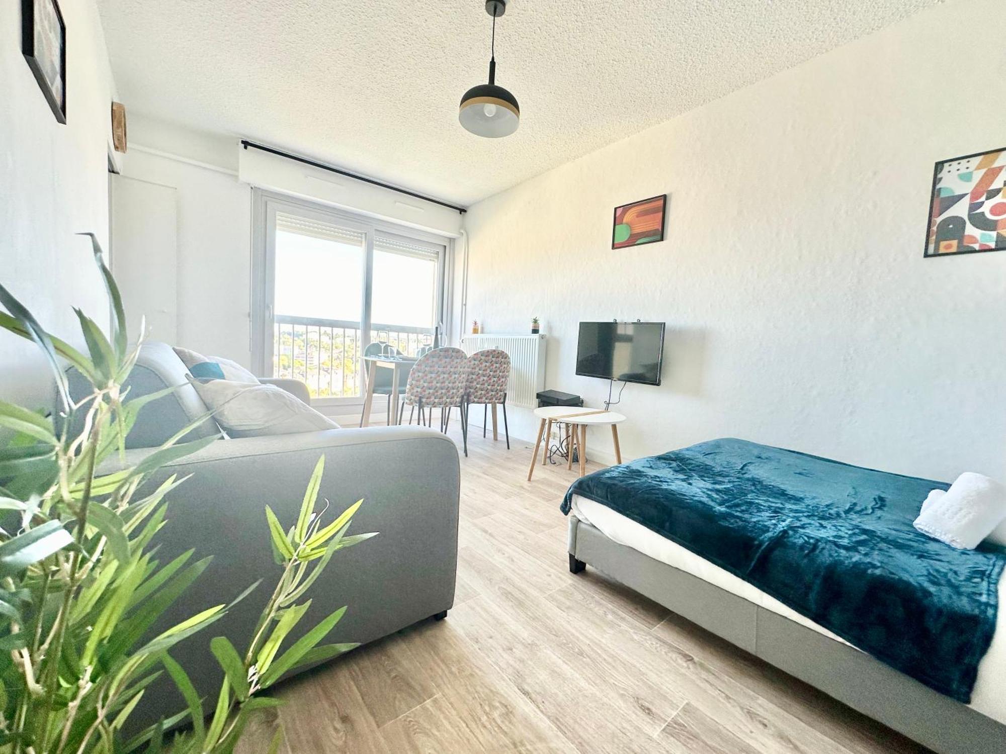 Appartement Le Baudin Avec Vue Sur Limoges Extérieur photo